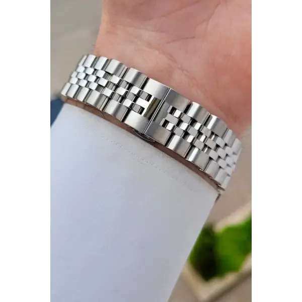 Gümüş Renk 43 Mm 5 ATM Erkek Kol Saati