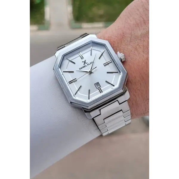 Gümüş Renk Erkek Kol Saati