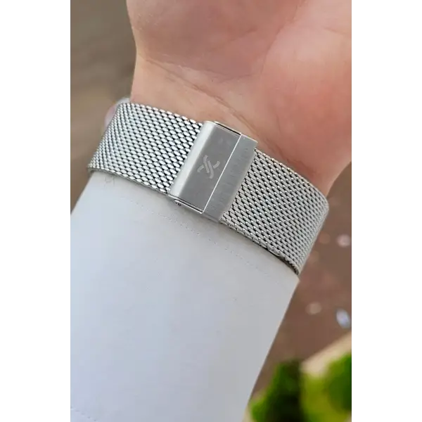 Gümüş Yeşil Renk Takvimli Erkek Kol Saati