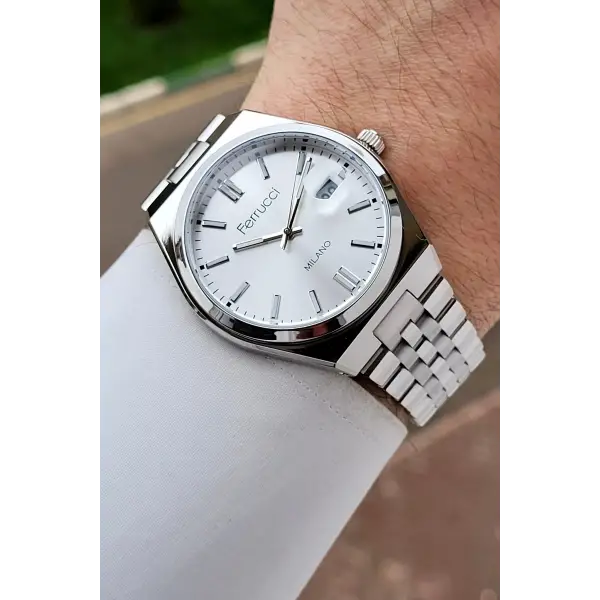 Gümüş Renk 40 Mm Erkek Kol Saati