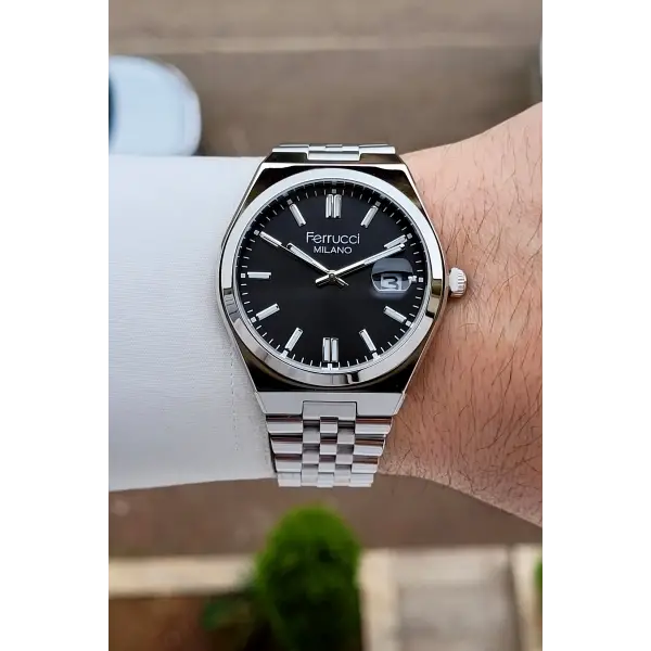 Kadranı Siyah Kordonu Gümüş Renk 40 Mm Erkek Kol Saati