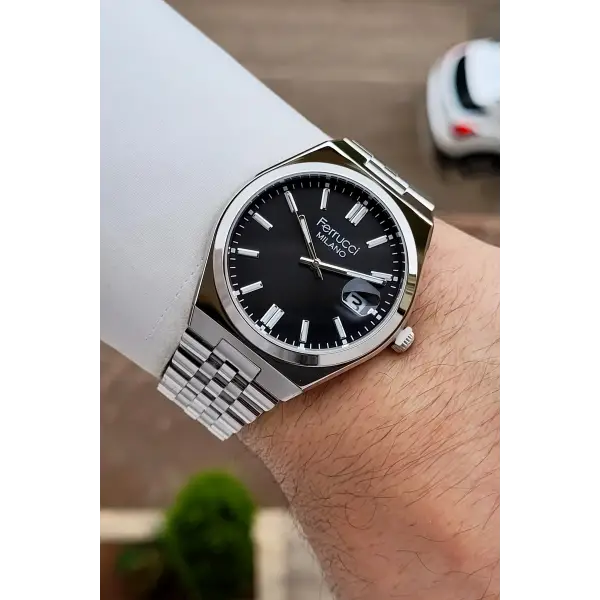 Kadranı Siyah Kordonu Gümüş Renk 40 Mm Erkek Kol Saati