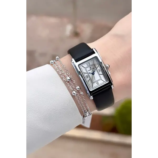 Kasası Gümüş Kordonu Siyah Renk Kadın Kol Saati ve Bileklik