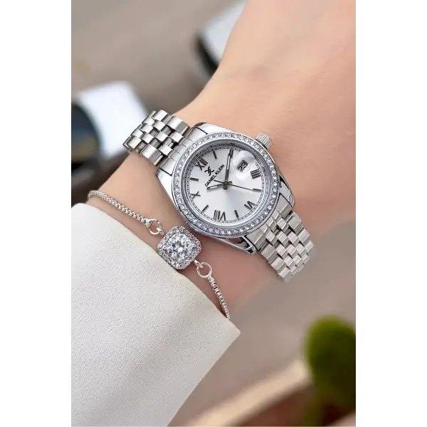 Gümüş Renk 28 Mm Kadın Kol Saati ve Hediye Baget Bileklik