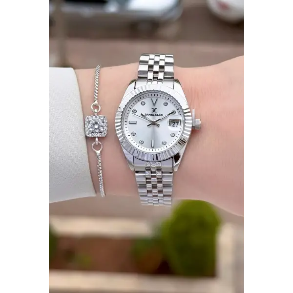 Takvimli Kadın Kol Saati Bileklik Hediyeli