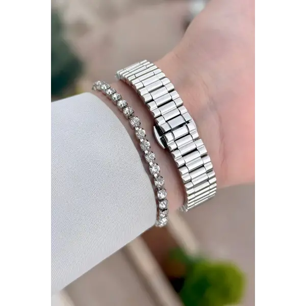 Gümüş Renk 26 Mm Kadın Kol Saati ve Bileklik