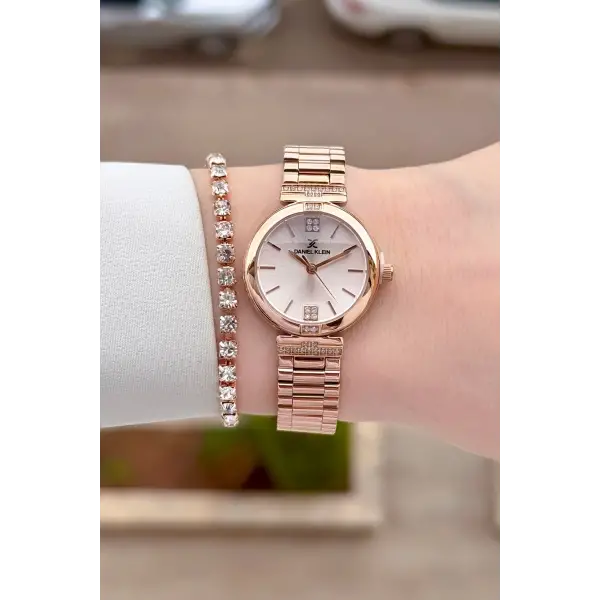 Rose Renk 26 Mm Kadın Kol Saati ve Bileklik