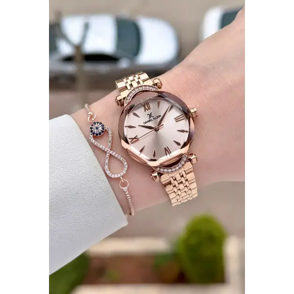 Rose Renk Kesme Camlı Kadın Kol Saati Ve Bileklik