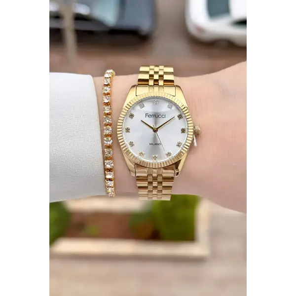 Gold Renk Kadın Kol Saati ve Bileklik