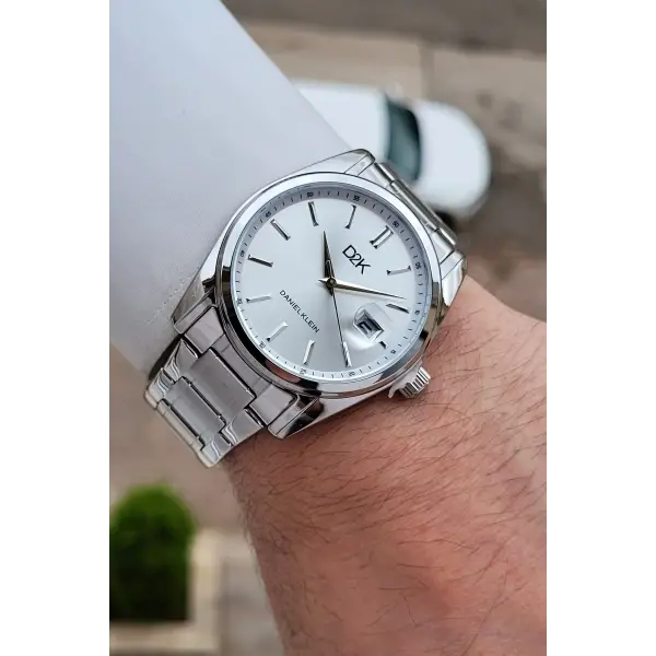 Gümüş Renk 42 Mm Erkek Kol Saati