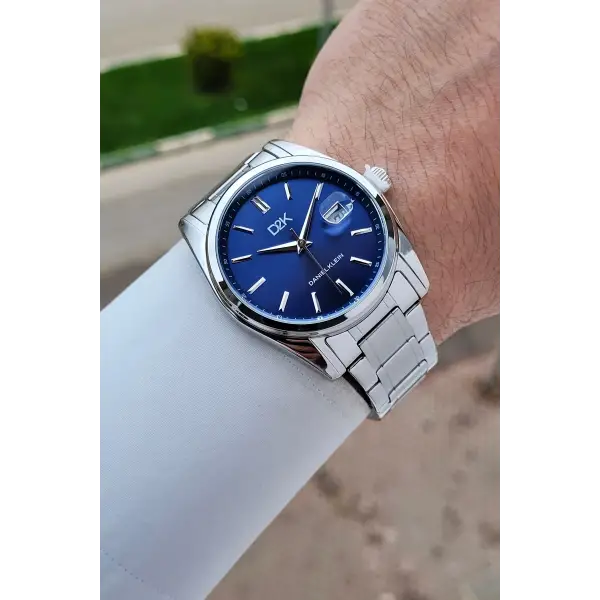 Kadranı Lacivert Kordonu Gümüş Renk 42 Mm Erkek Kol Saati