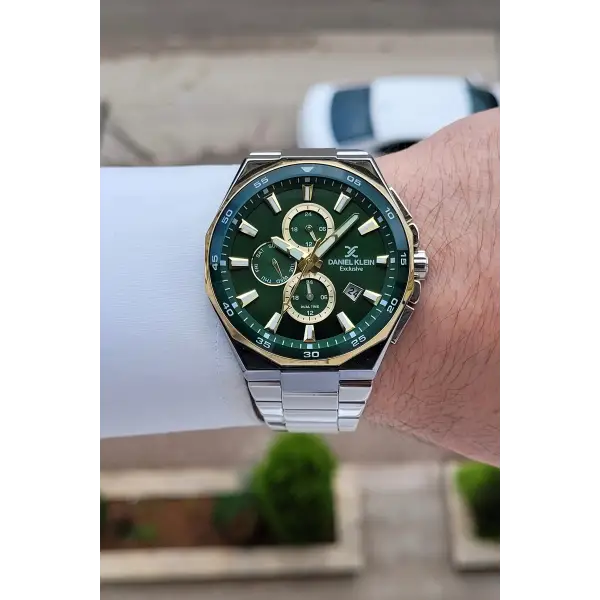 Kadranı Yeşil Kordonu Gümüş Renk 43,5 Mm Erkek Kol Saati