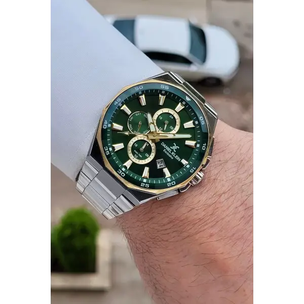 Kadranı Yeşil Kordonu Gümüş Renk 43,5 Mm Erkek Kol Saati