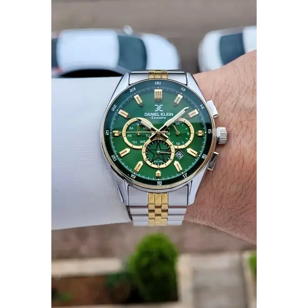 Kadranı Yeşil Kordonu Gold Renk Göstergeleri Aktif Erkek Kol Saati