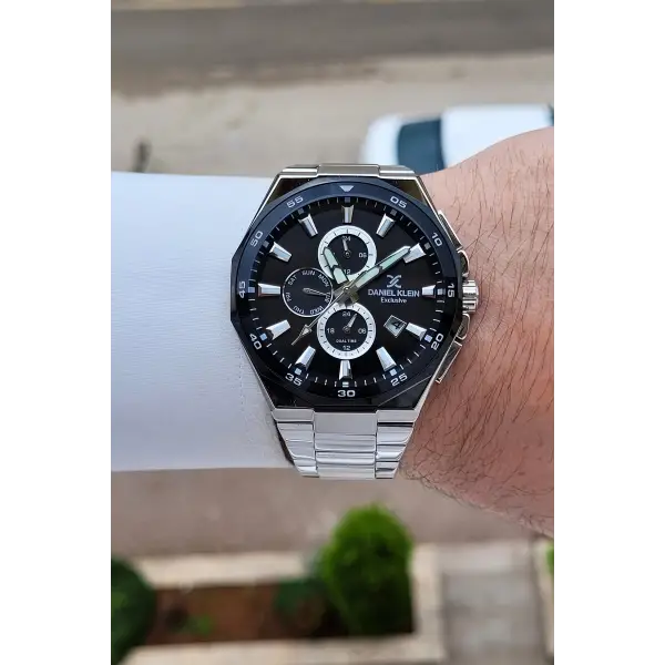 Kadranı Siyah Kordonu Gümüş Renk 43,5 Mm Erkek Kol Saati