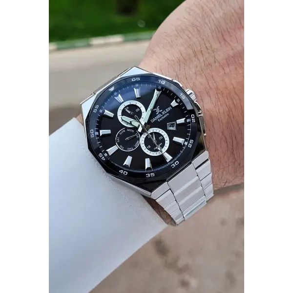 Kadranı Siyah Kordonu Gümüş Renk 43,5 Mm Erkek Kol Saati