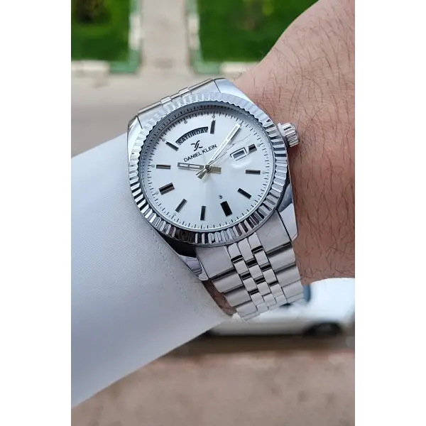 Gümüş Renk 42 Mm Erkek Kol Saati