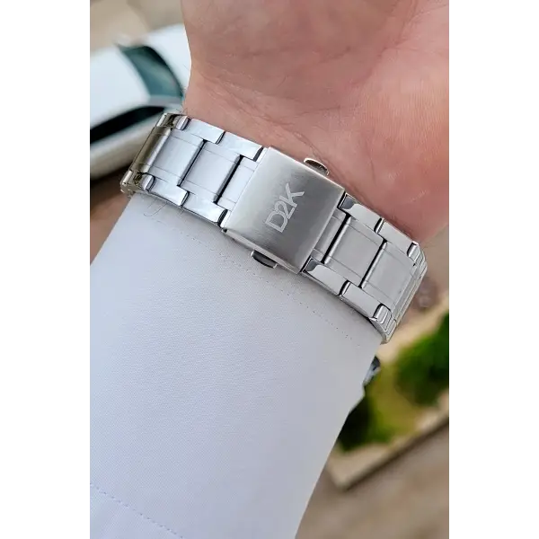 Kadranı Mavi Kordonu Gümüş Renk 42 Mm Erkek Kol Saati