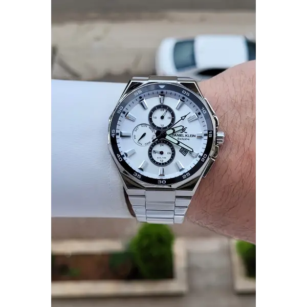 Gümüş Renk 43,5 Mm Erkek Kol Saati