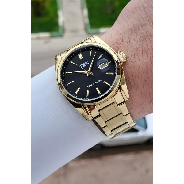 Kadranı Siyah Kordonu Gold Renk 42 Mm Erkek Kol Saati