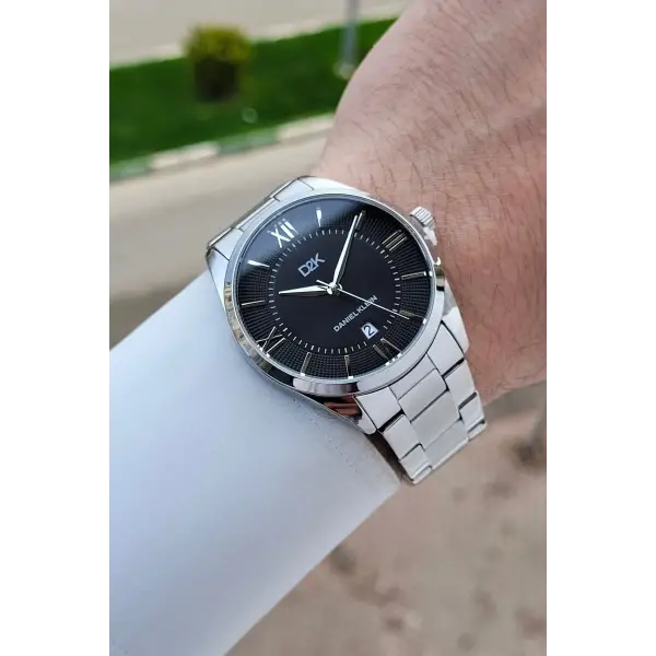 Kadranı Siyah Kordonu Gümüş Renk 42 Mm Erkek Kol Saati