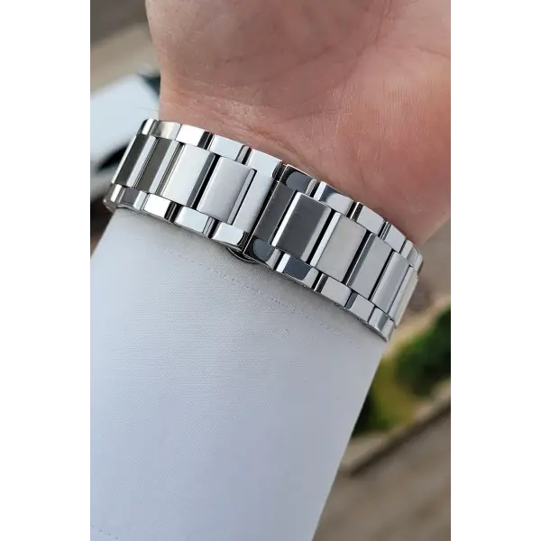 Kadranı Turkuaz Kordonu Gümüş Renk 43,5 Mm Erkek Kol Saati