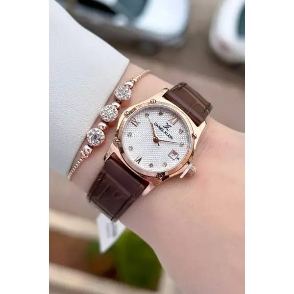Kasası Rose Kordonu Siyah Renk 29 Mm Kadın Kol Saati ve Bileklik