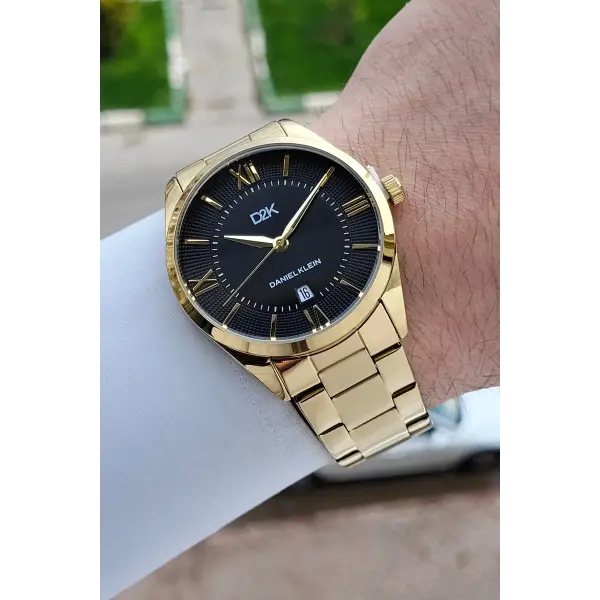Kadranı Siyah Kordonu Gold Renk 42 Mm Erkek Kol Saati
