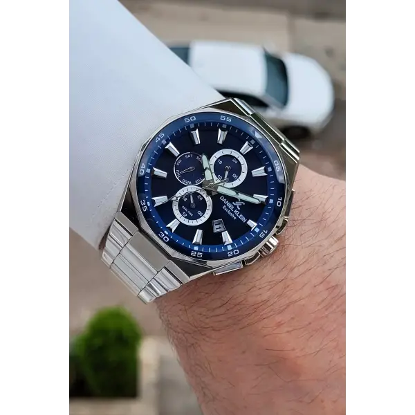 Kadranı Lacivert Kordonu Gümüş Renk 43,5 Mm Erkek Kol Saati