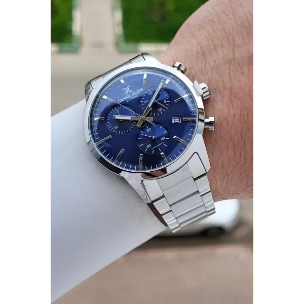 Kadranı Lacivert Kordonu Gümüş Renk İç Göstergeleri Aktif 44 Mm Erkek Kol Saati