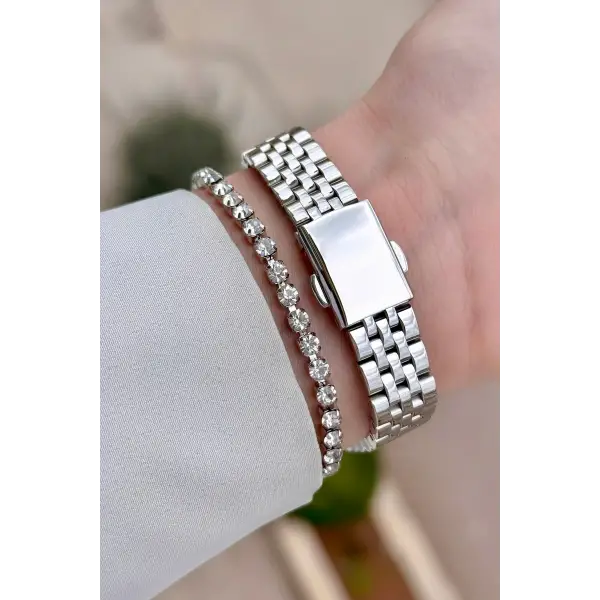 Gümüş Renk Kadın 30 Mm Kadın Kol Saati ve Hediye Bileklik