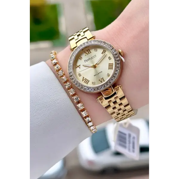 Gold Renk Kadın 30 Mm Kadın Kol Saati ve Hediye Bileklik