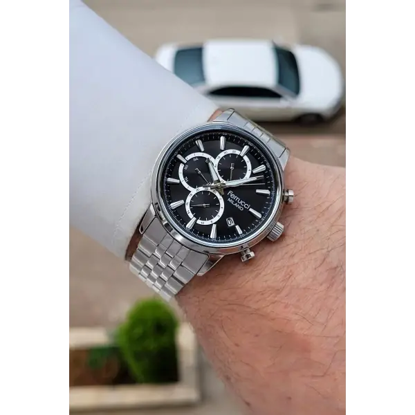 Kadranı Siyah Kordonu Gümüş Renk İç Göstergeleri Aktif 41 Mm Erkek Kol Saati