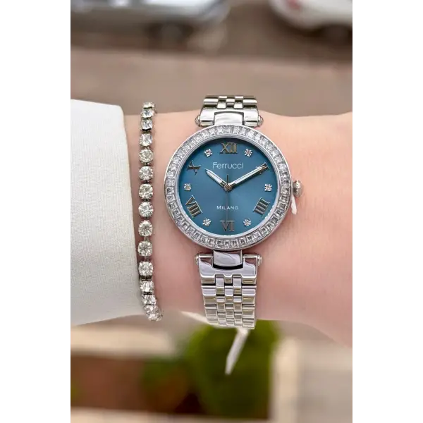 Kadranı Mavi Kordonu Gümüş Renk Kadın 30 Mm Kadın Kol Saati ve Hediye Bileklik