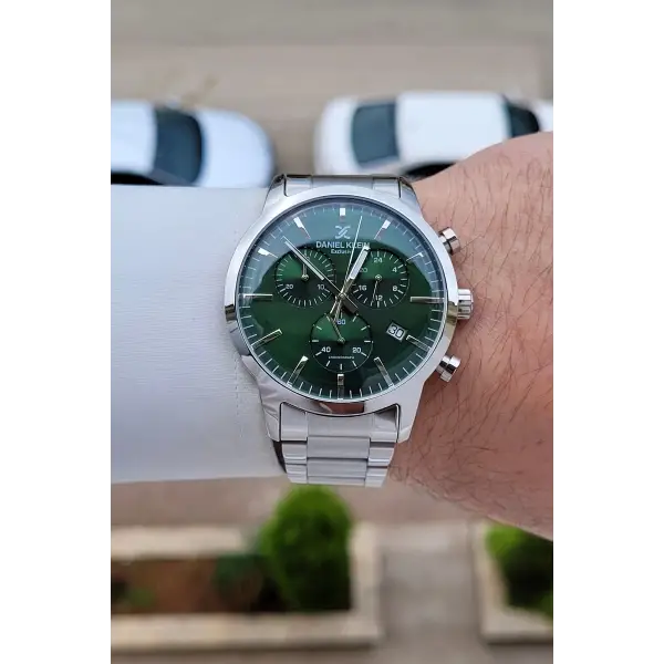 Kadranı Yeşil Kordonu Gümüş Renk İç Göstergeleri Aktif 44 Mm Erkek Kol Saati