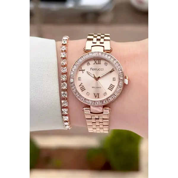 Rose Renk Kadın 30 Mm Kadın Kol Saati ve Hediye Bileklik