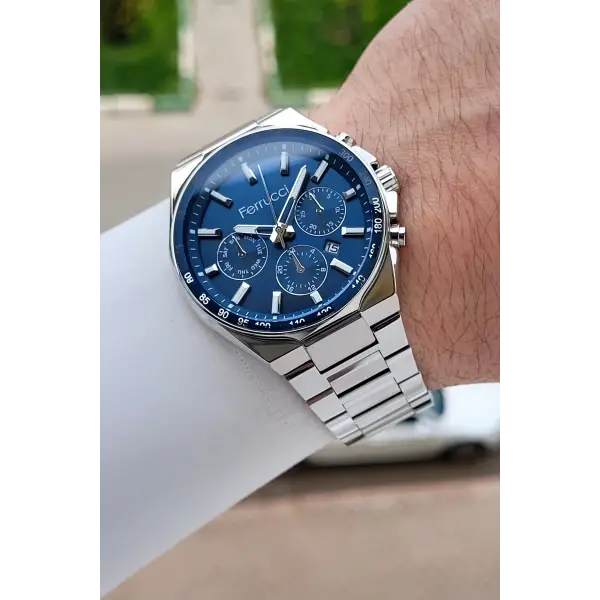 Kadranı Lacivert Kordonu Gümüş Renk İç Göstergeleri Aktif 42 Mm Erkek Kol Saati