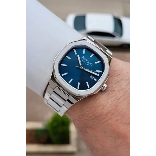 Kadranı Mavi Kordonu Gümüş Renk 40 Mm Erkek Kol Saati