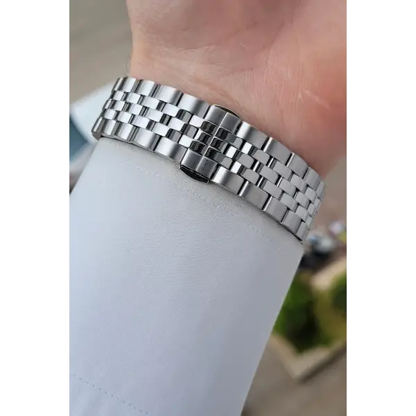 Kadranı Mavi Kordonu Gümüş Renk İç Göstergeleri Aktif 41 Mm Erkek Kol Saati