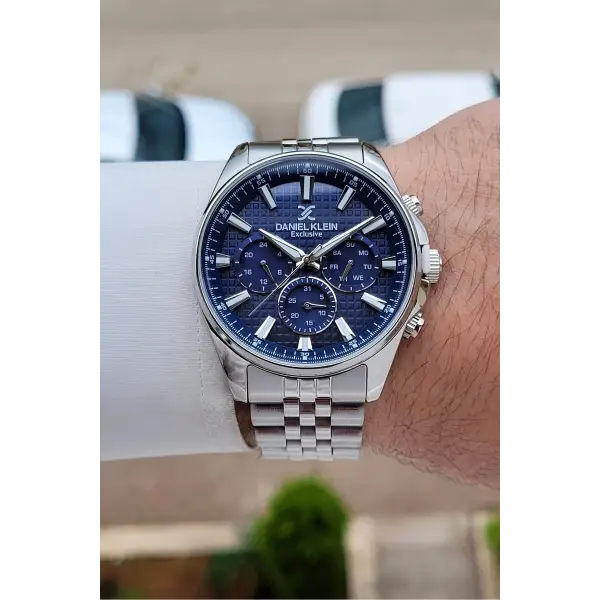 Kadranı Lacivert Kordonu Gümüş Renk 43 mm Erkek Kol Saati