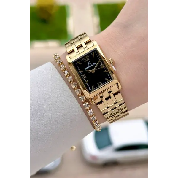 Kadranı Siyah Kordonu Gold Renk 22 mm Kadın Kol Saati
