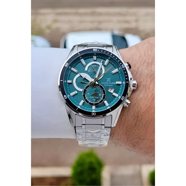 Kadranı Yeşil Kordonu Gümüş Renk 44 Mm İç Göstergeleri Aktif Erkek Kol Saati