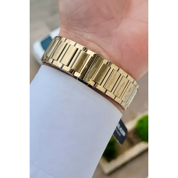 Kadranı Siyah Kordonu Gold Renk 43,5 Mm Hediye Paketli İç Göstergeleri Aktif Erkek Kol Saati