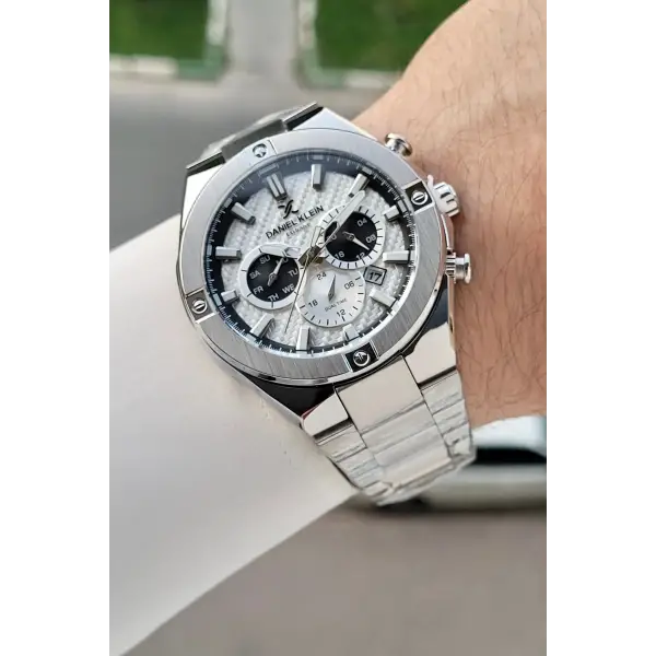 Gümüş Renk 46,5 Mm Hediye Paketli Erkek Kol Saati
