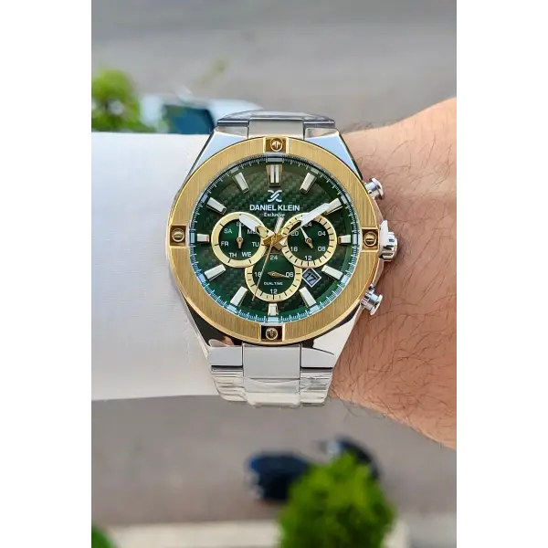 Kadranı Yeşil Kordonu Gümüş Renk 46,5 Mm Hediye Paketli Erkek Kol Saati