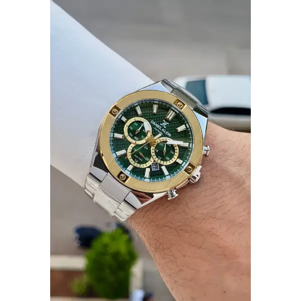 Kadranı Yeşil Kordonu Gümüş Renk 46,5 Mm Hediye Paketli Erkek Kol Saati