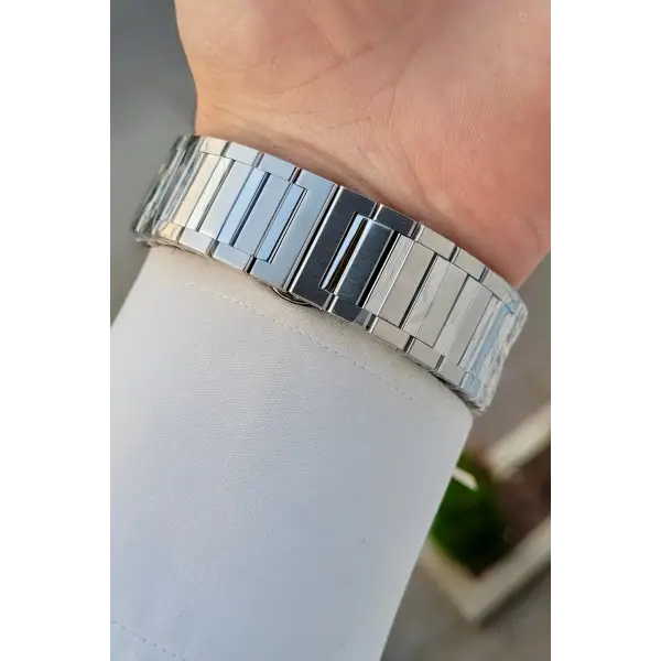 Kadranı Lacivert Kordonu Gümüş Renk Hediye Paketli Erkek Kol Saati