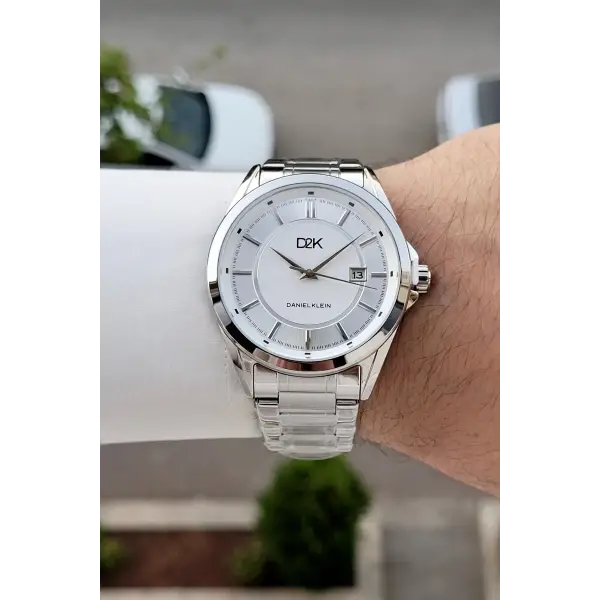 Gümüş Renk 42,5 Mm Hediye Paketli Erkek Kol Saati