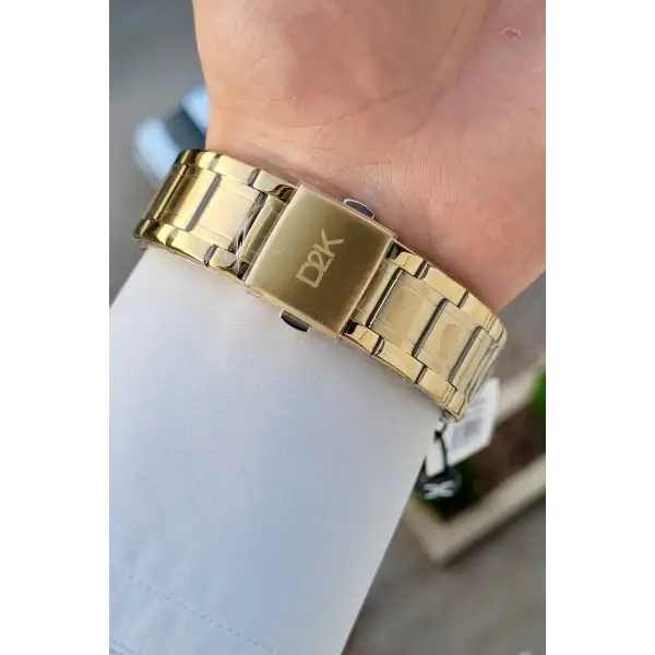 Kadranı Siyah Kordonu Gold Renk 42,5 Mm Hediye Paketli Erkek Kol Saati