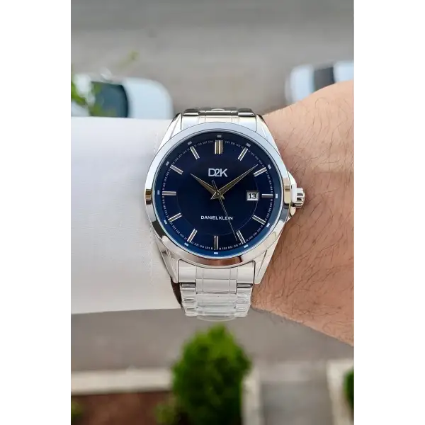 Kadranı Lacivert Kordonu Gümüş Renk 42,5 Mm Hediye Paketli Erkek Kol Saati